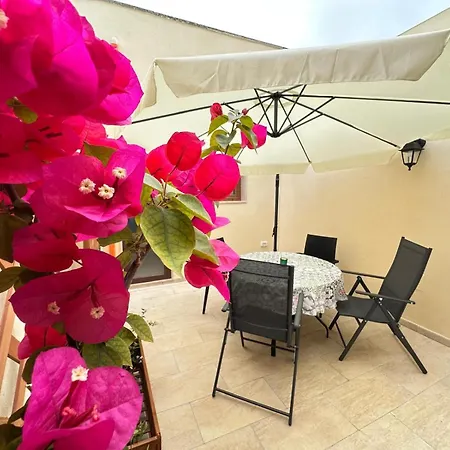 Prázdninový dům Modesti Tower